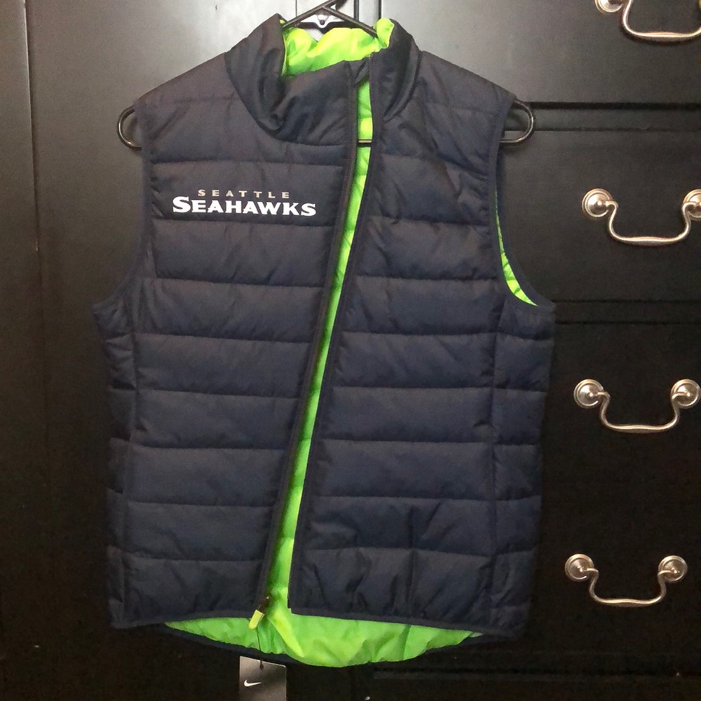 Nike Seattle Seahawks Reversible Vest, Womens size S, *NWT